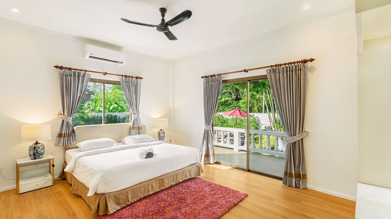 Photo of Bedroom in Chalong