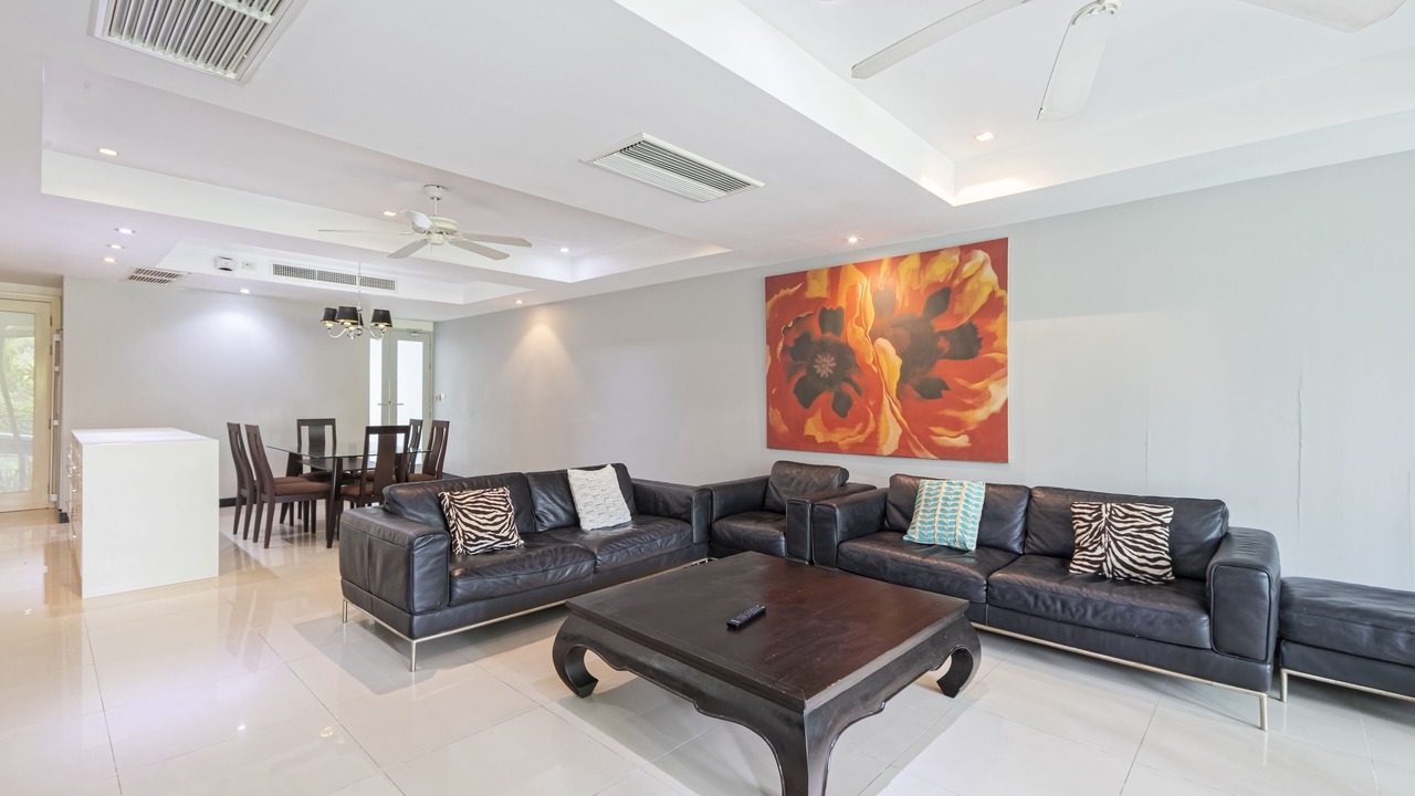 Photo of Livingroom in Kathu