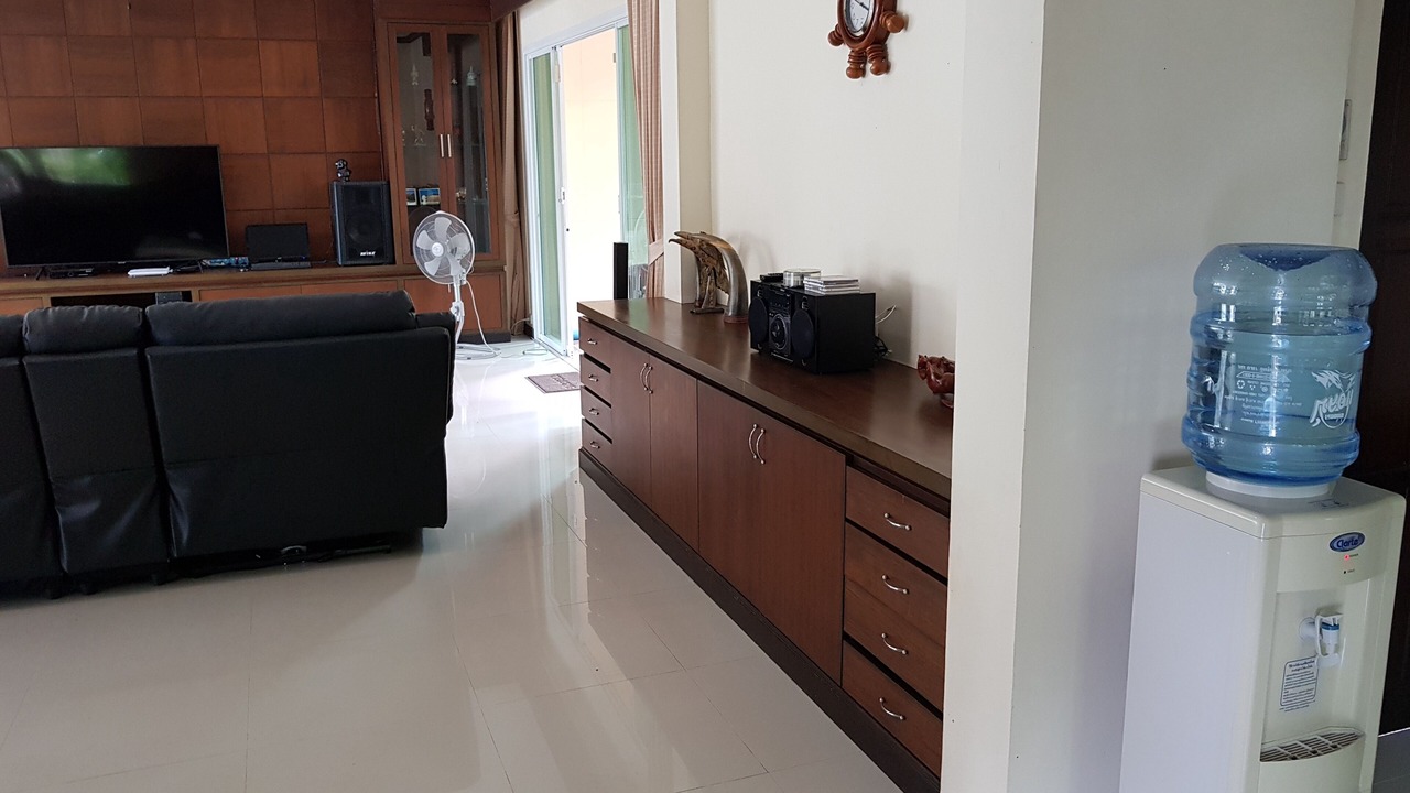 Photo of Livingroom in Kathu