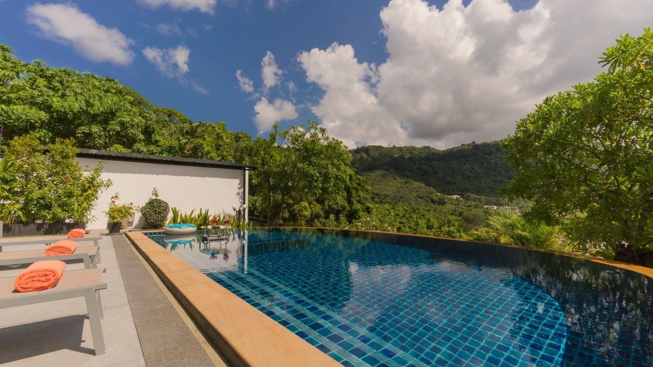 Photo of Outdoor in Chalong