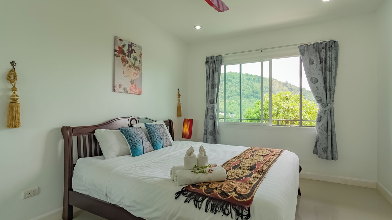 Photo of Bedroom in Chalong
