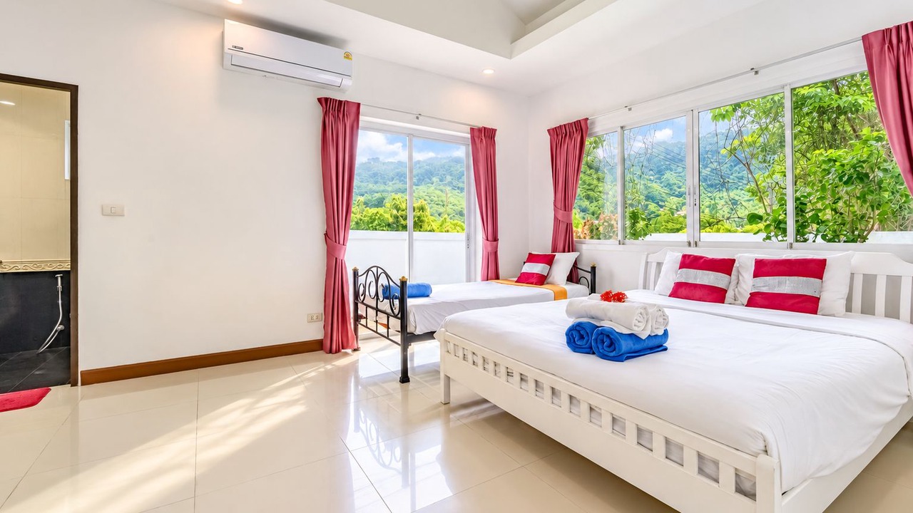 Photo of Bedroom in Chalong