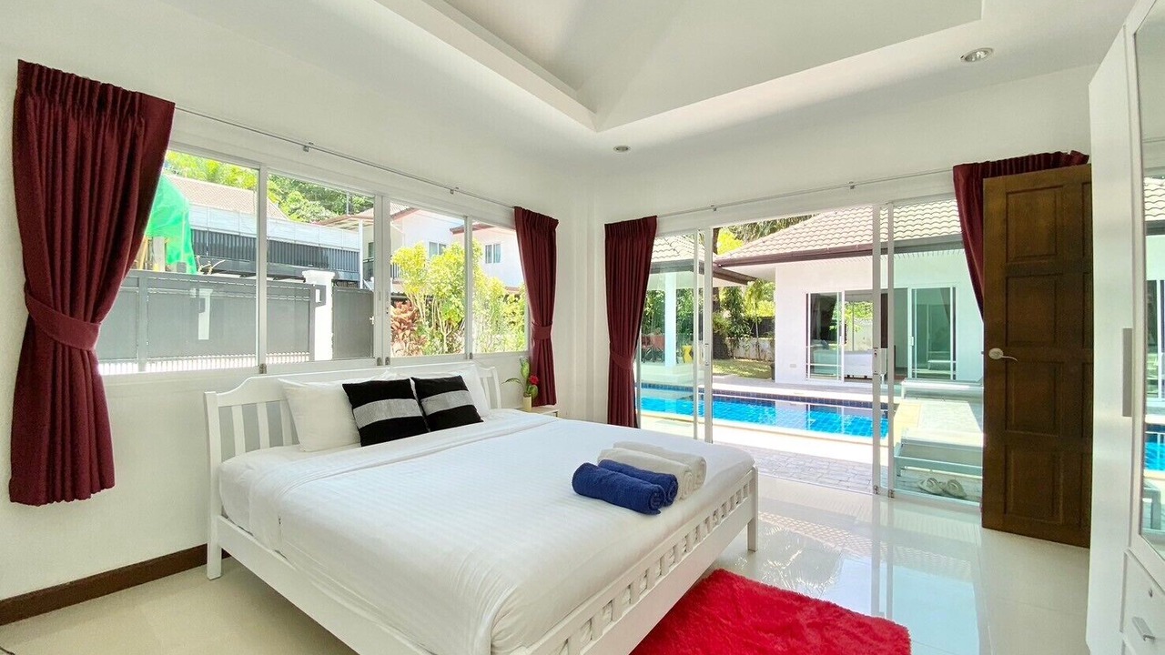 Photo of Bedroom in Chalong