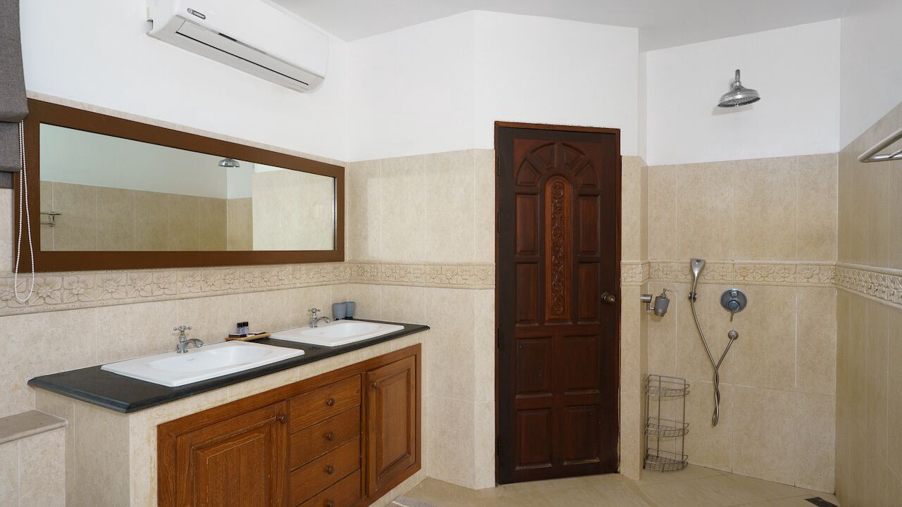 Photo of Bathroom in Ban Saiyuan