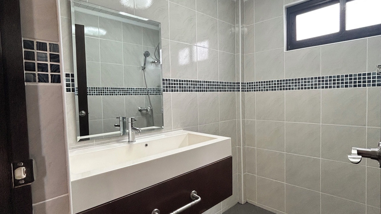 Photo of Bathroom in Kamala