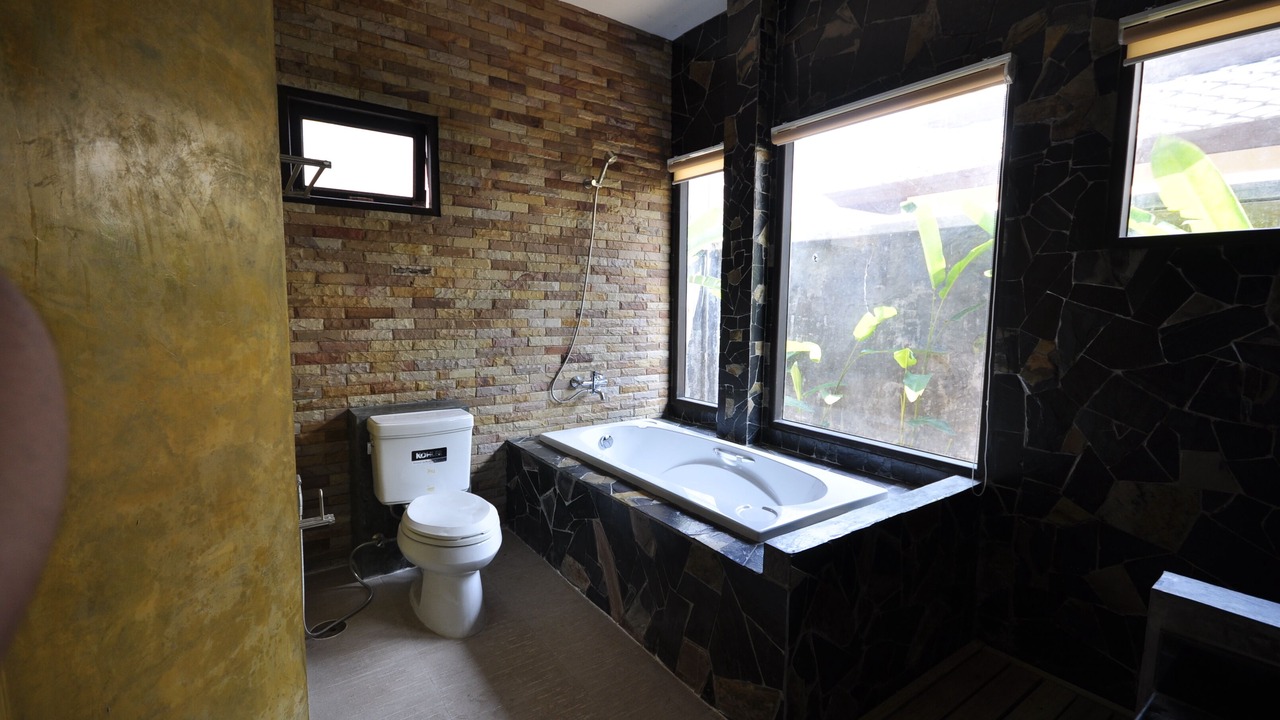 Photo of Bathroom in Si Sunthon