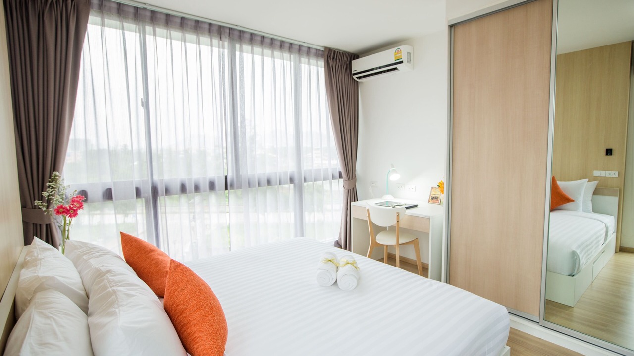 Photo of Bedroom in Talat Nuea