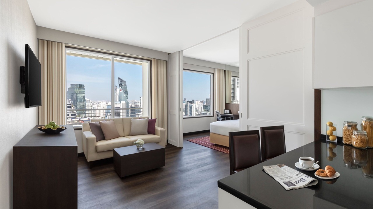 Photo of Livingroom in Khlong Tan