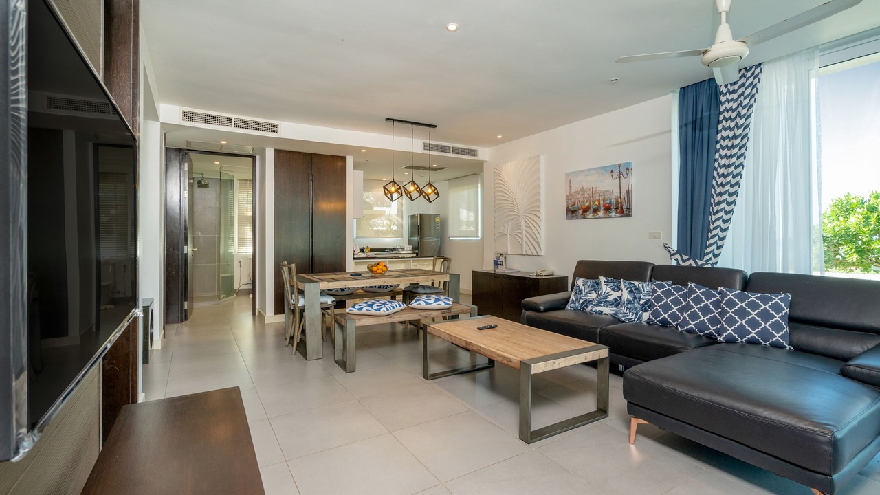 Photo of Livingroom in Karon