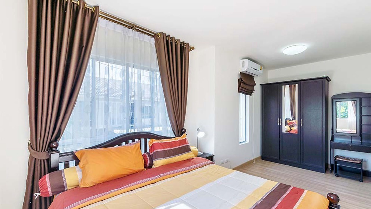 Photo of Bedroom in Thep Kasattri