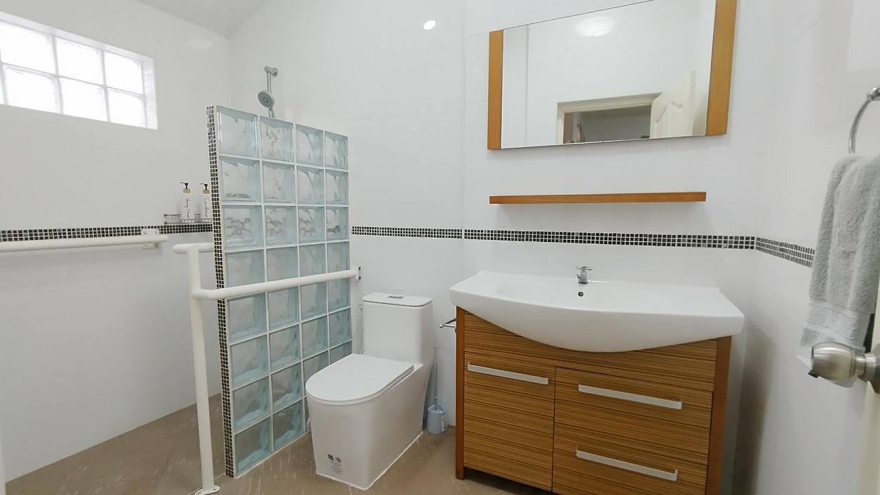 Photo of Bathroom in Nong Kae