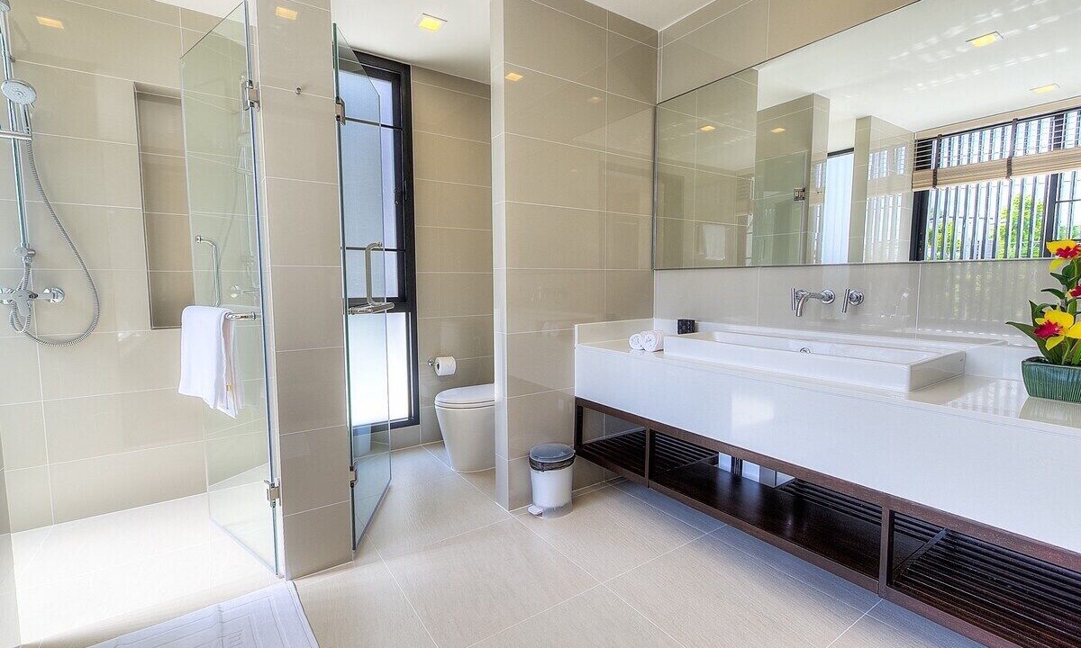 Photo of Bathroom in Laguna