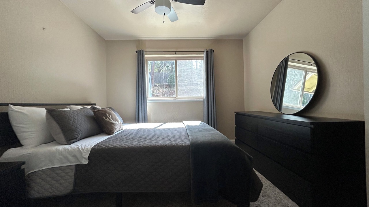 Photo of Bedroom in Sri Phum