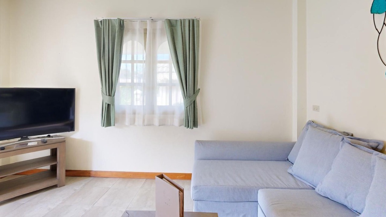 Photo of Livingroom in Moo 5