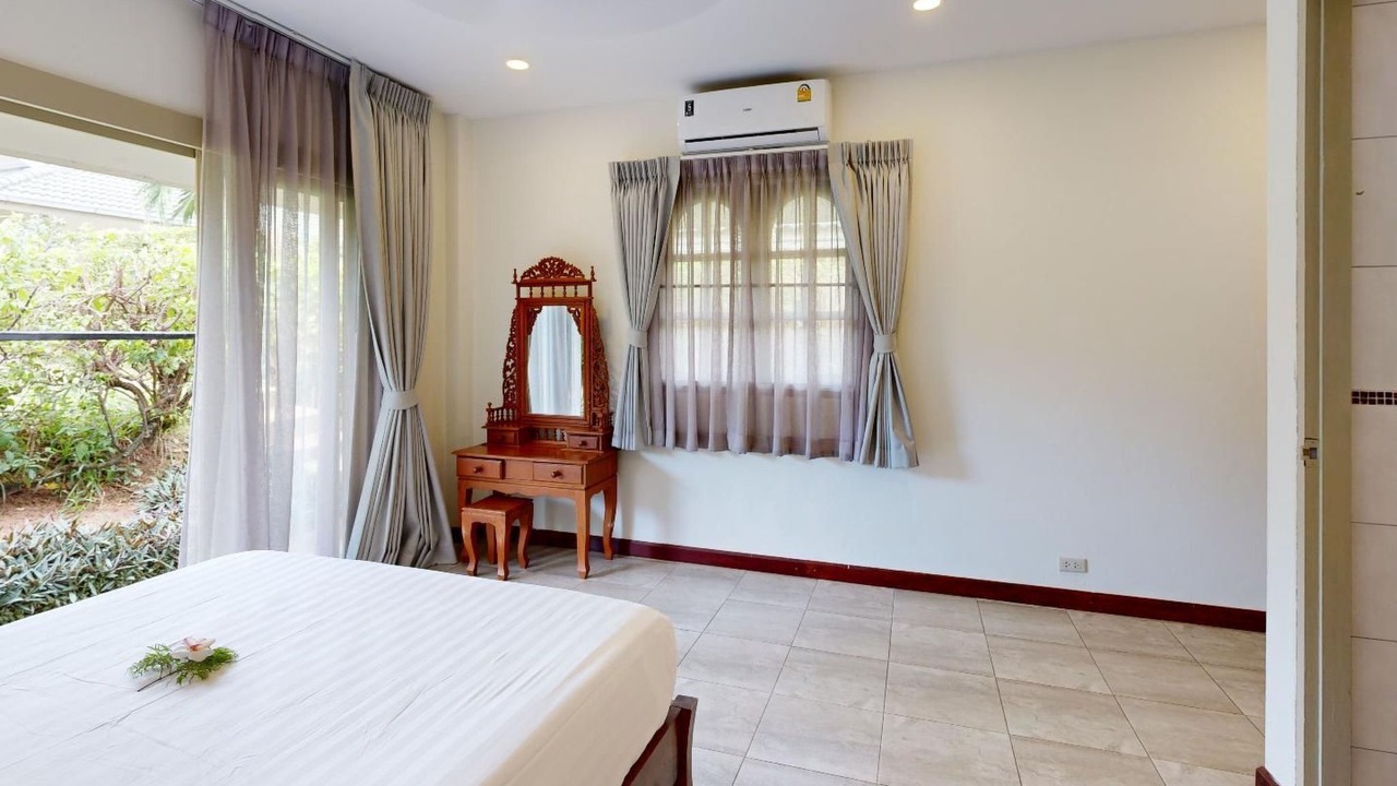 Photo of Bedroom in Moo 5