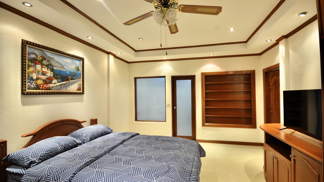 Photo of Bedroom in Na Kluea