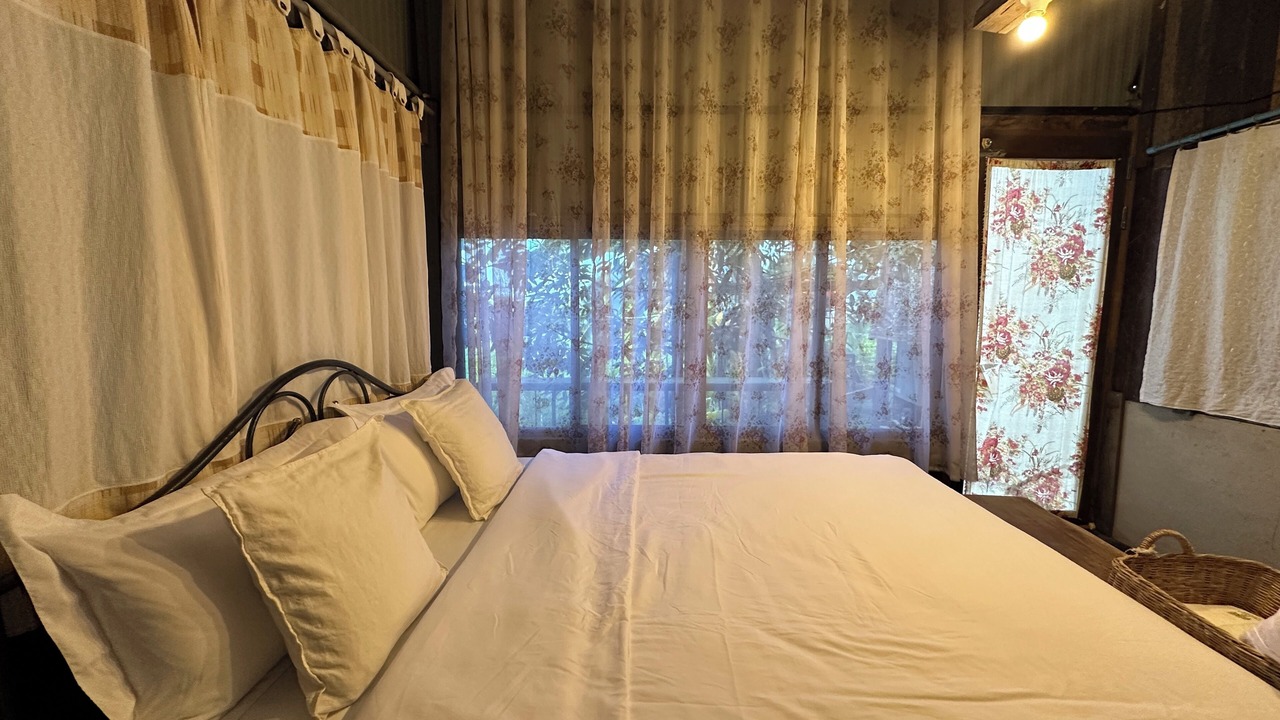 Photo of Bedroom in Chalong