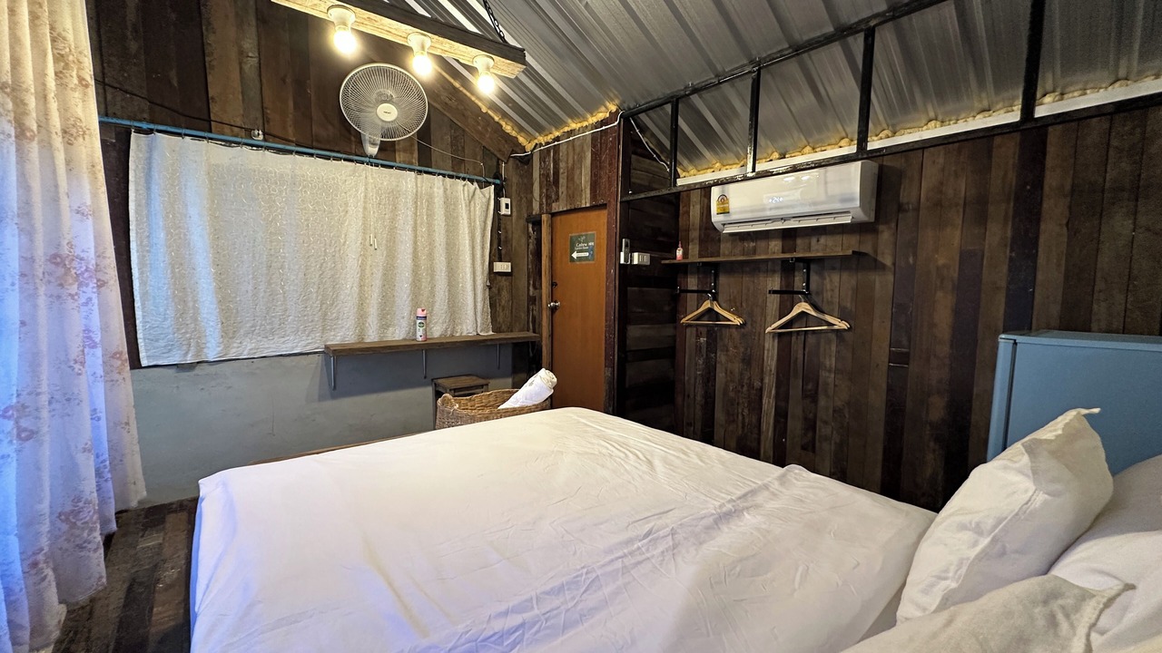 Photo of Bedroom in Chalong