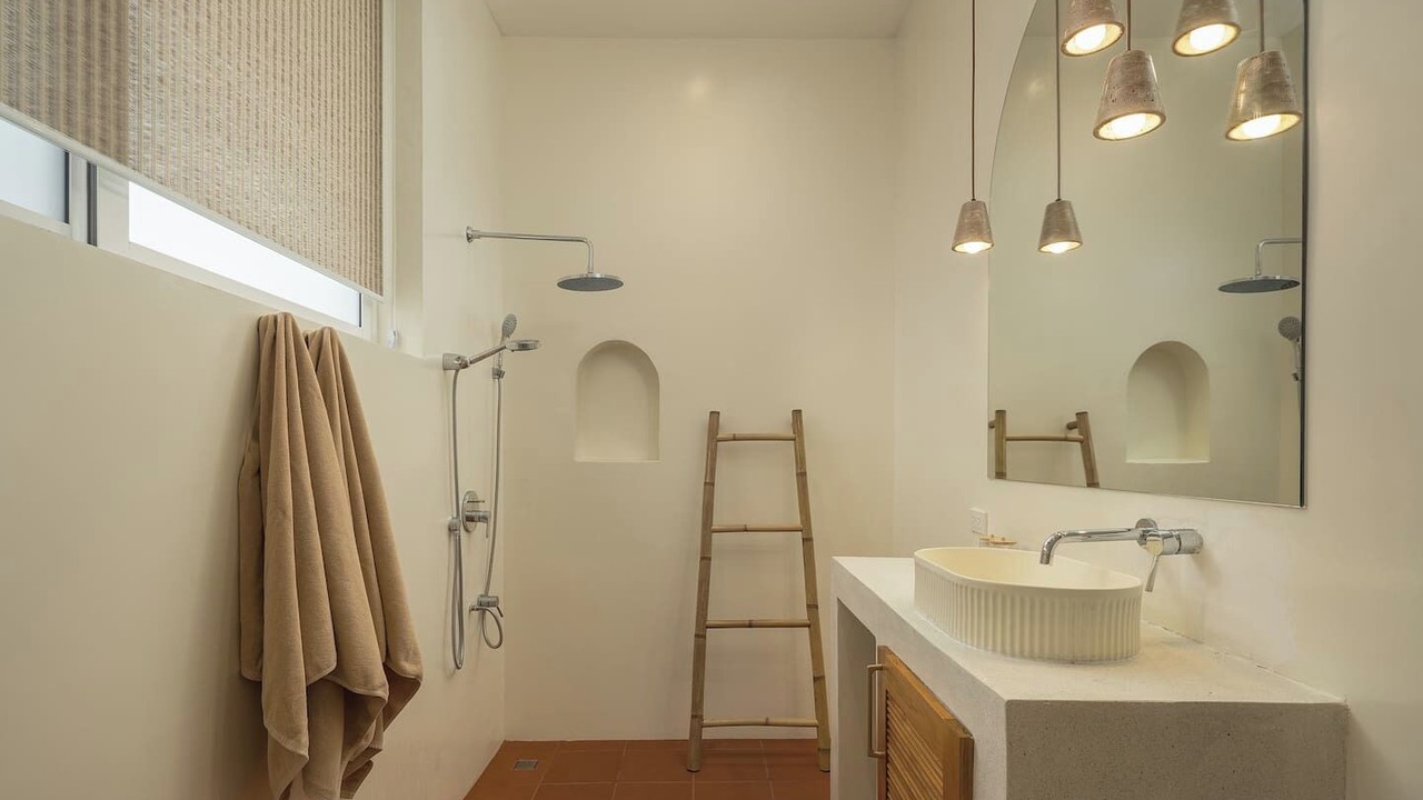 Photo of Bathroom in Haad Pleayleam