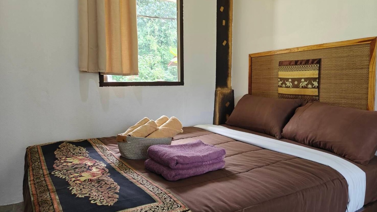 Photo of Bedroom in Mae On