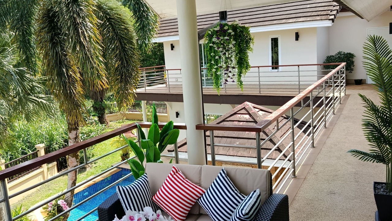 Photo of Livingroom in Khuekkhak