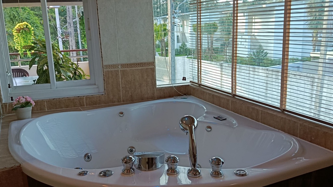 Photo of Bathroom in Khuekkhak