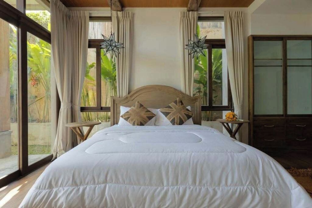 Photo of Bedroom in Chalong
