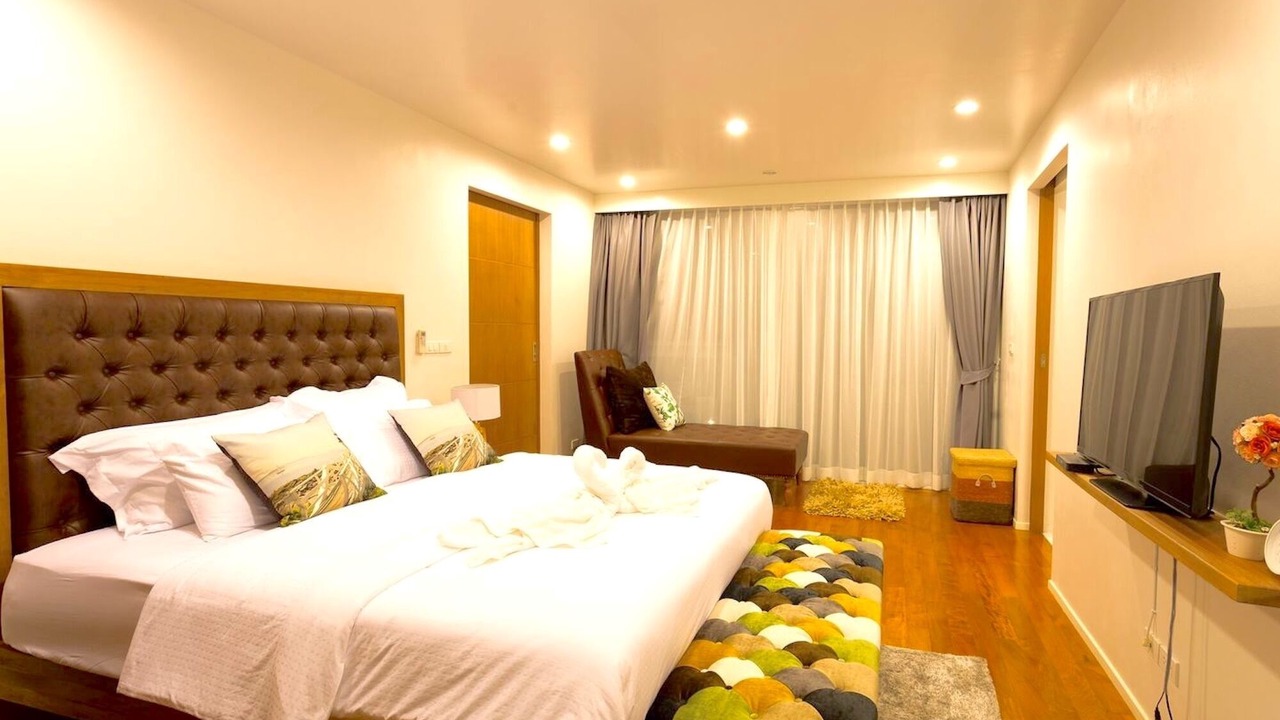 Photo of Bedroom in Chalong