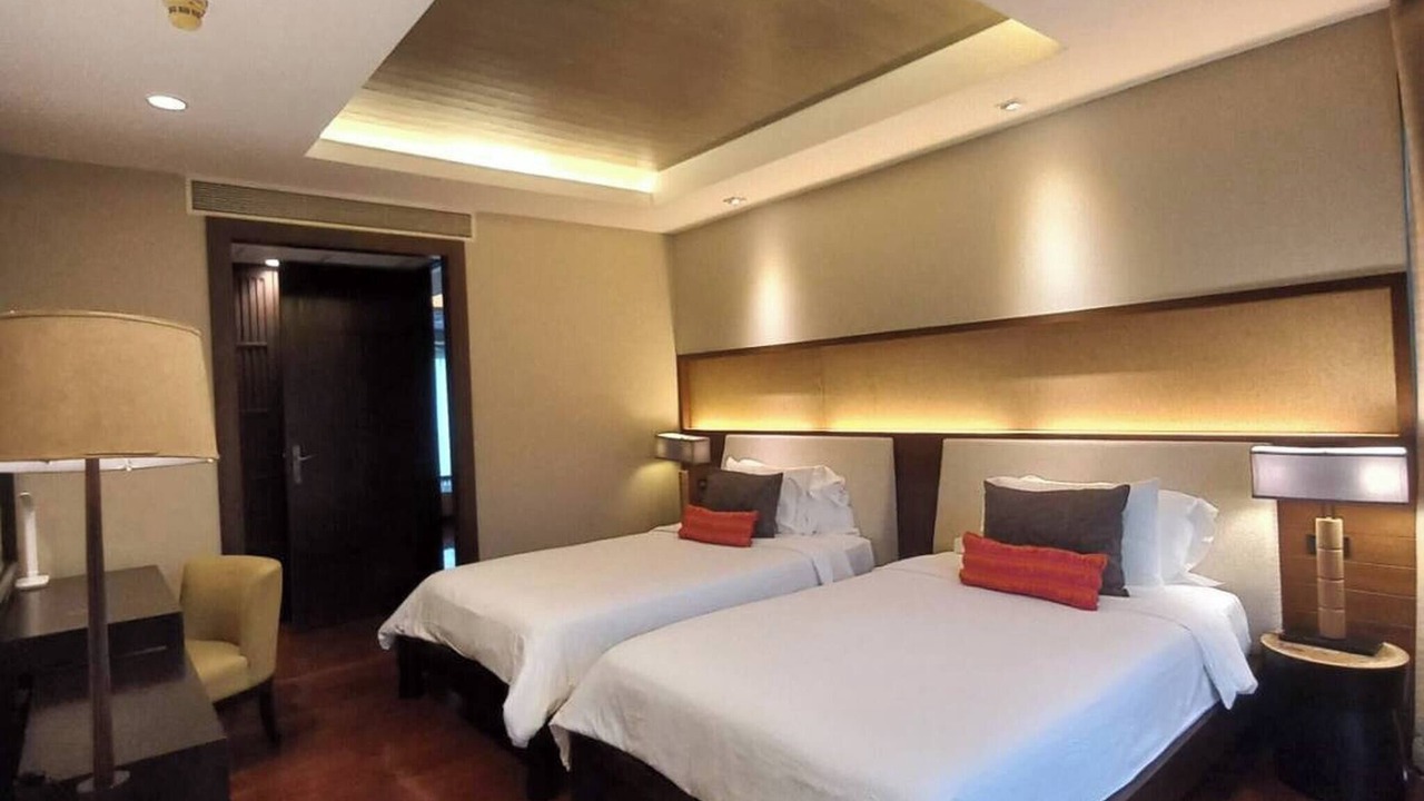Photo of Bedroom in Laem Set