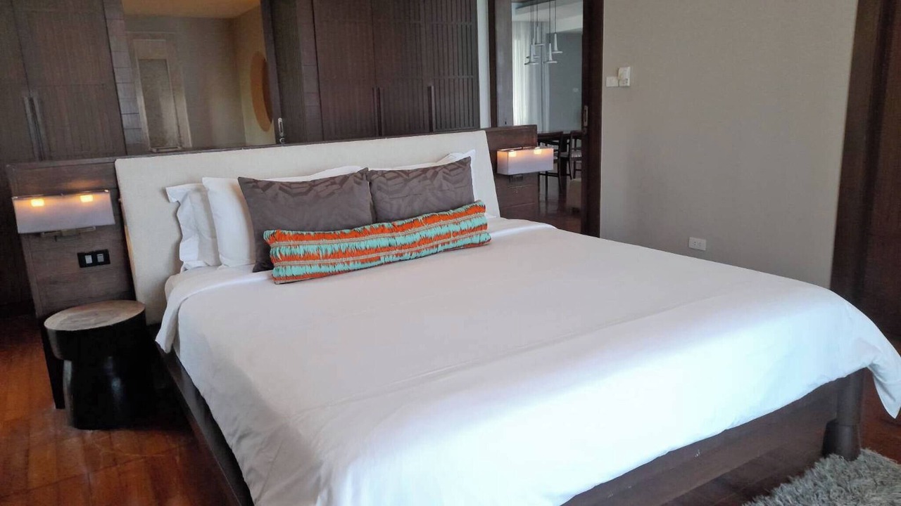 Photo of Bedroom in Laem Set