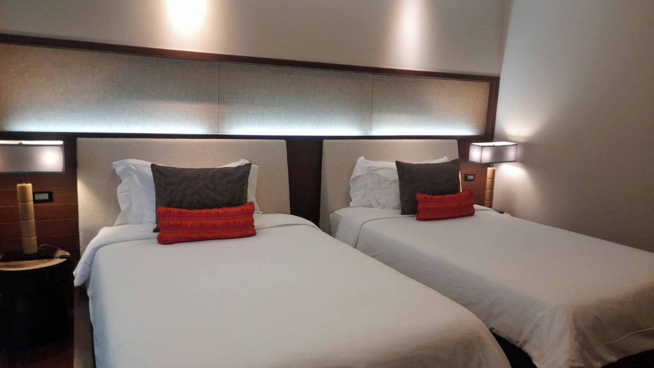 Photo of Bedroom in Laem Set