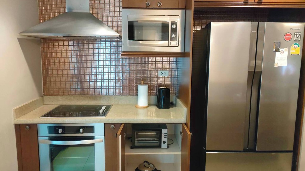 Photo of Kitchen in Laem Set