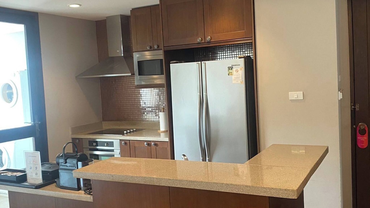 Photo of Kitchen in Laem Set