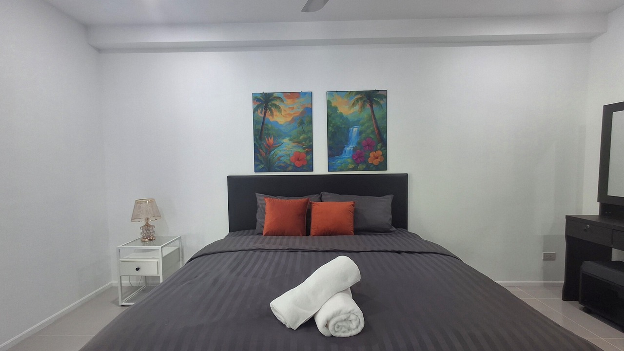Photo of Bedroom in Chalong