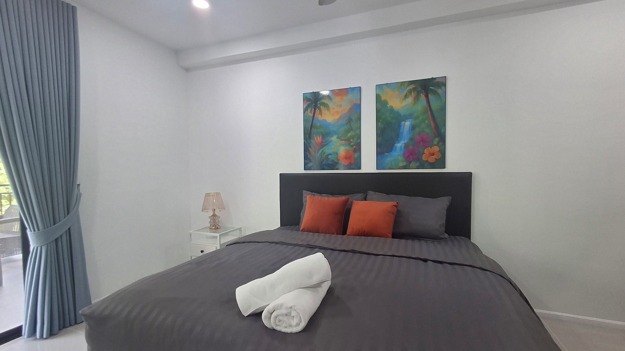 Photo of Bedroom in Chalong