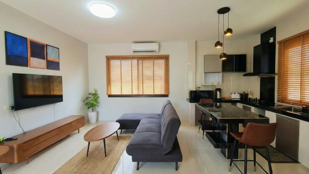 Photo of Livingroom in Wok Tum