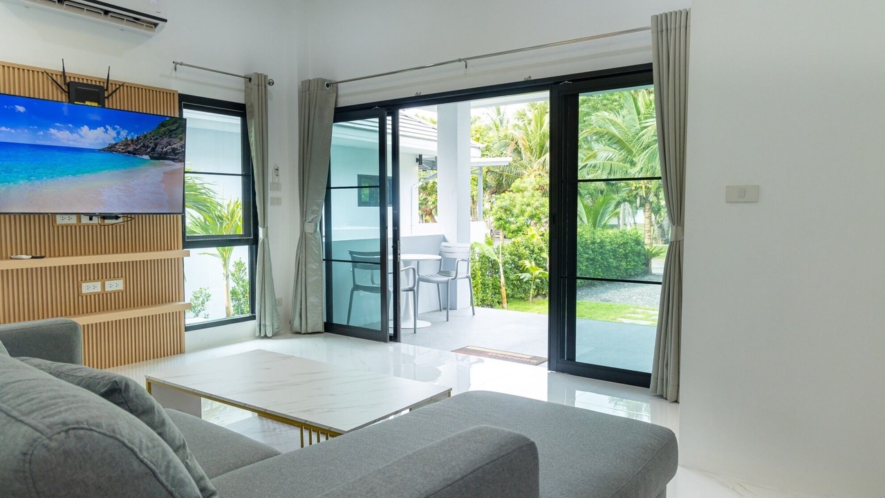Photo of Livingroom in Ang Thong