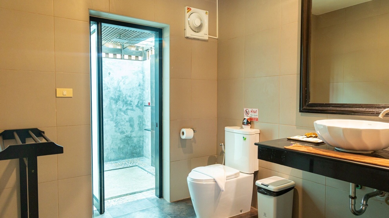 Photo of Bathroom in Ang Thong