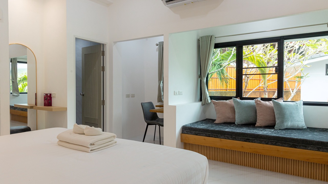 Photo of Bedroom in Ang Thong