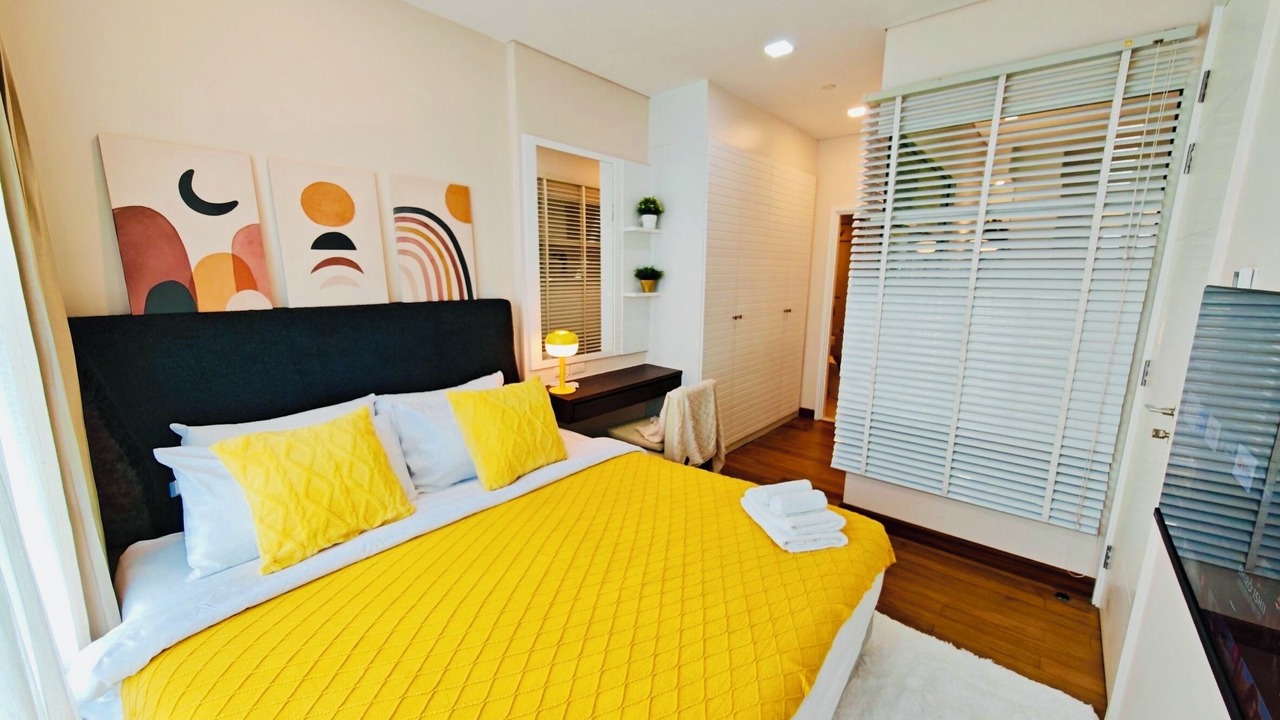Photo of Bedroom in Khlong Tan Nuea