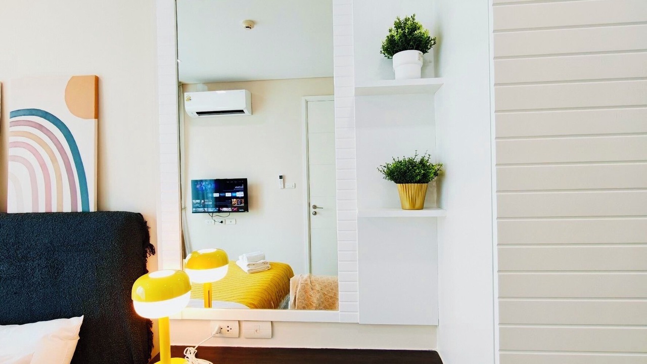 Photo of Bedroom in Khlong Tan Nuea