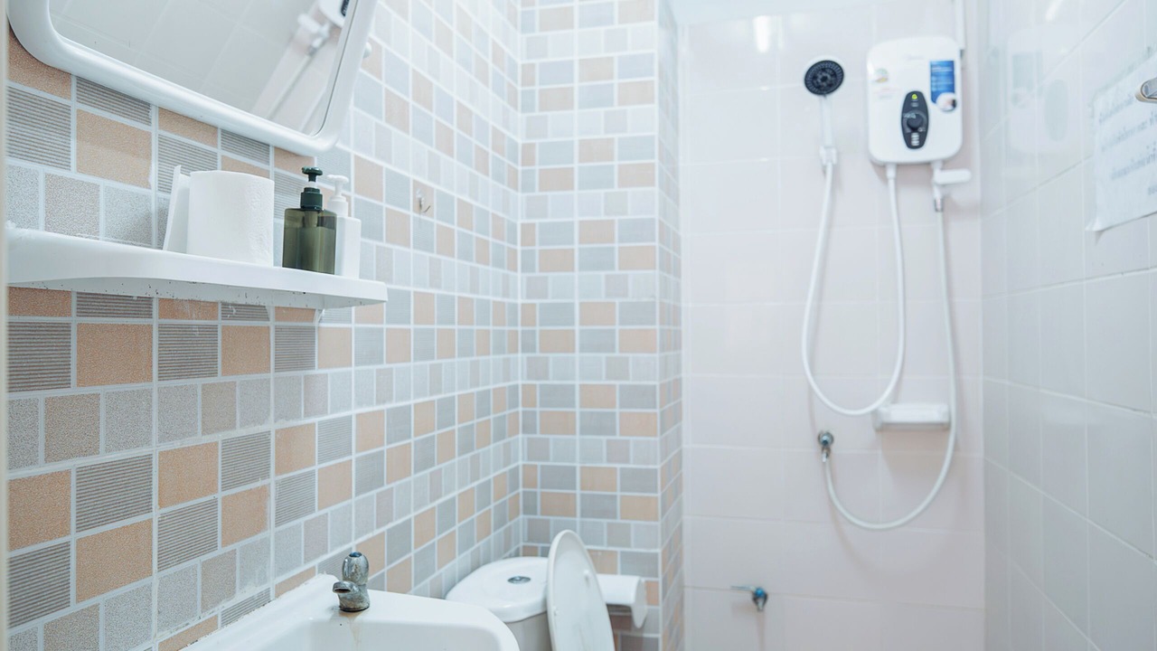 Photo of Bathroom in Saen Suk