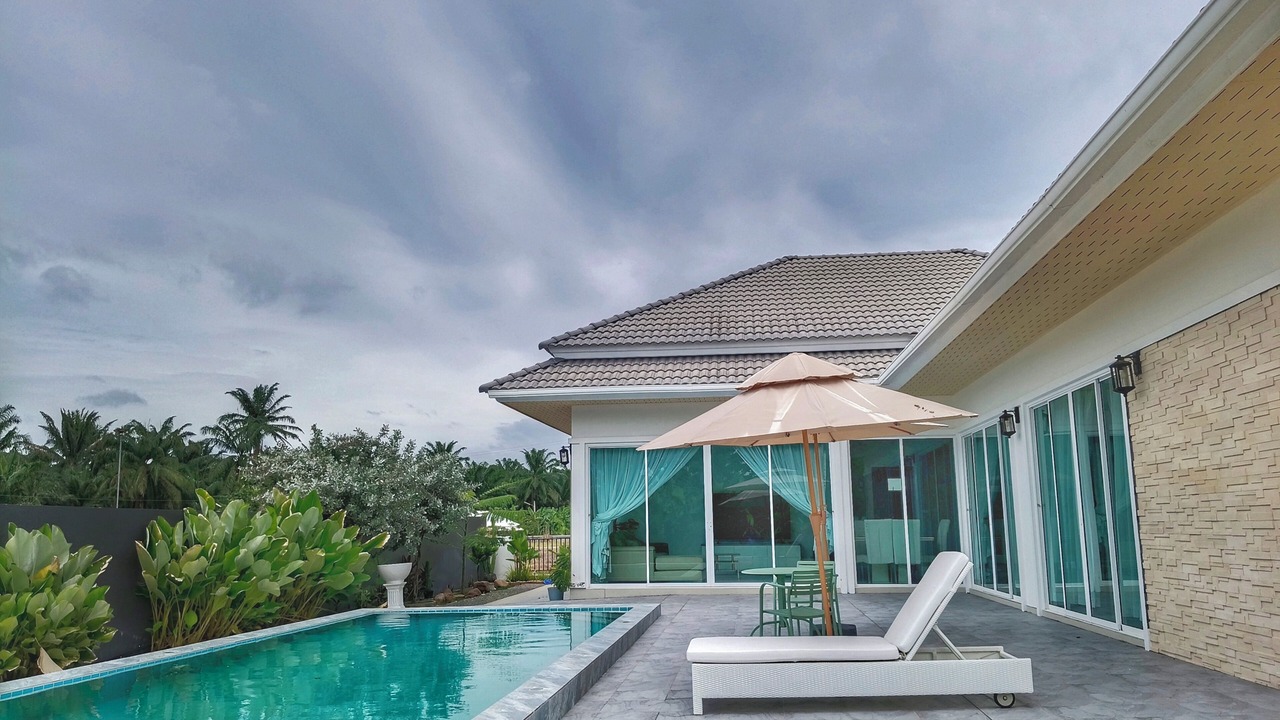 Photo of Outdoor in Hin Lek Fai