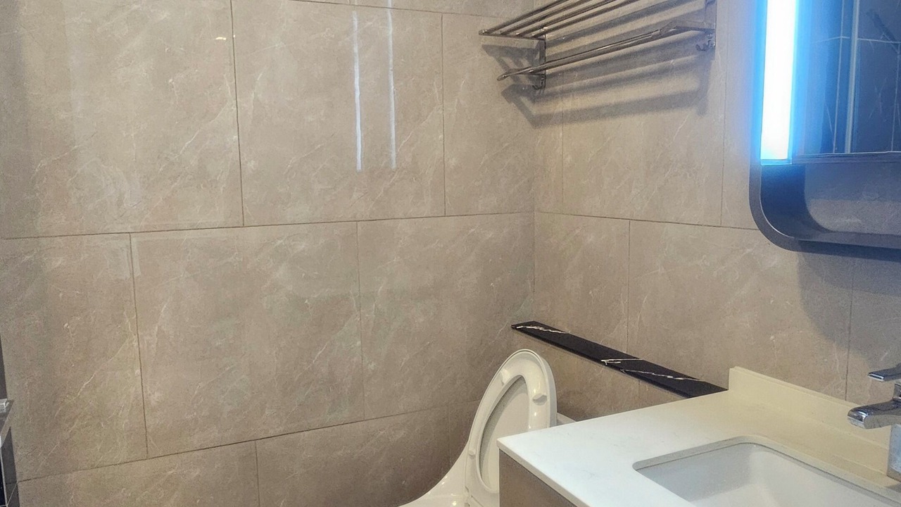 Photo of Bathroom in Rama 9