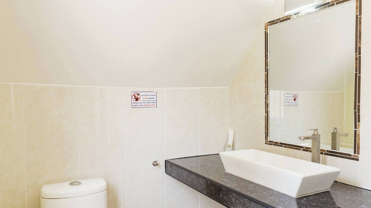 Photo of Bathroom in Klong Son