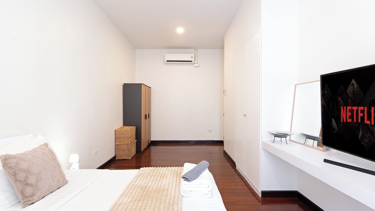 Photo of Bedroom in Bang Rak