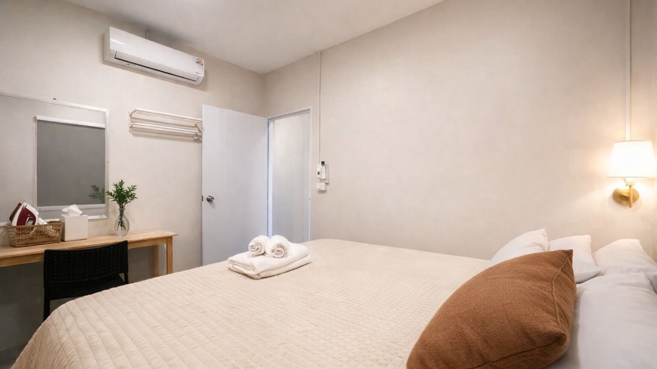 Photo of Bedroom in Warin Chamrap