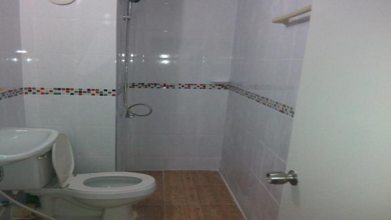 Photo of Bathroom in Pak Kret