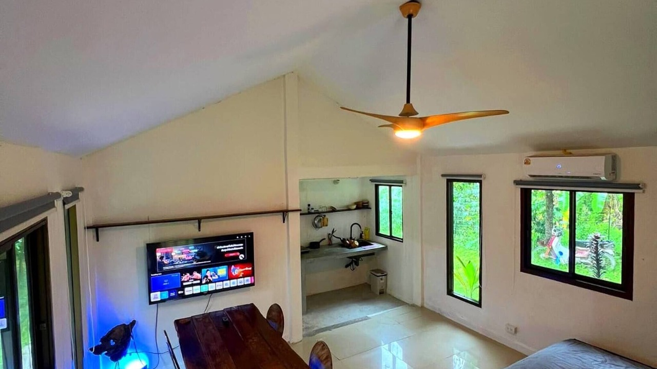 Photo of Bedroom in Maret