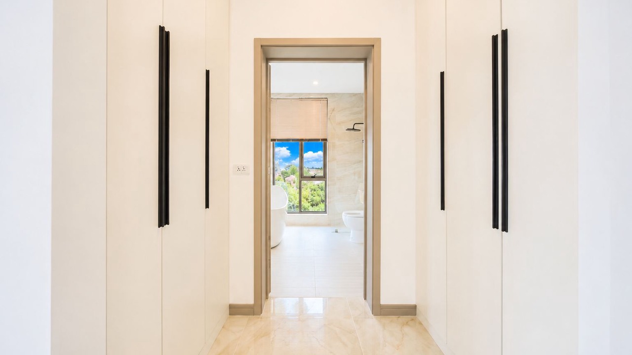 Photo of Bathroom in Maret